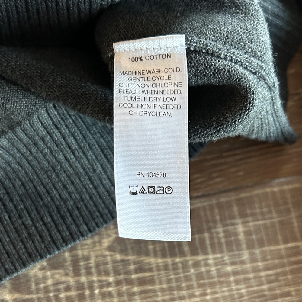 Vineyard Vines Men's Dark Gray Zip-Up Sweater - Picture 4 of 5